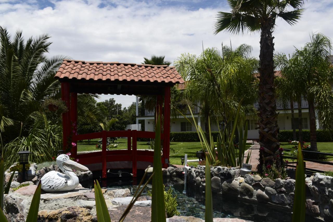 Hotel Palmas Teotihuacan San Juan Teotihuacán Dış mekan fotoğraf