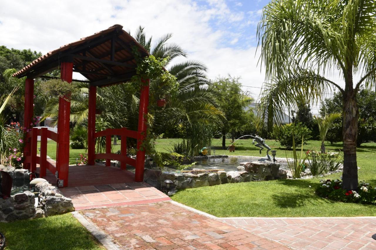 Hotel Palmas Teotihuacan San Juan Teotihuacán Dış mekan fotoğraf