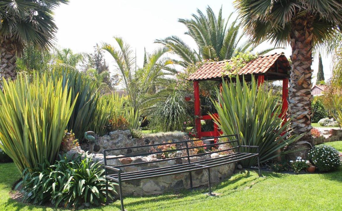 Hotel Palmas Teotihuacan San Juan Teotihuacán Dış mekan fotoğraf